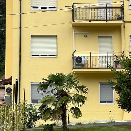 Casa R&E Villa Valbrona Екстериор снимка