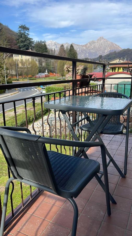 Casa R&E Villa Valbrona Екстериор снимка