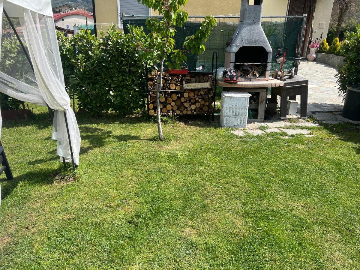Casa R&E Villa Valbrona Екстериор снимка